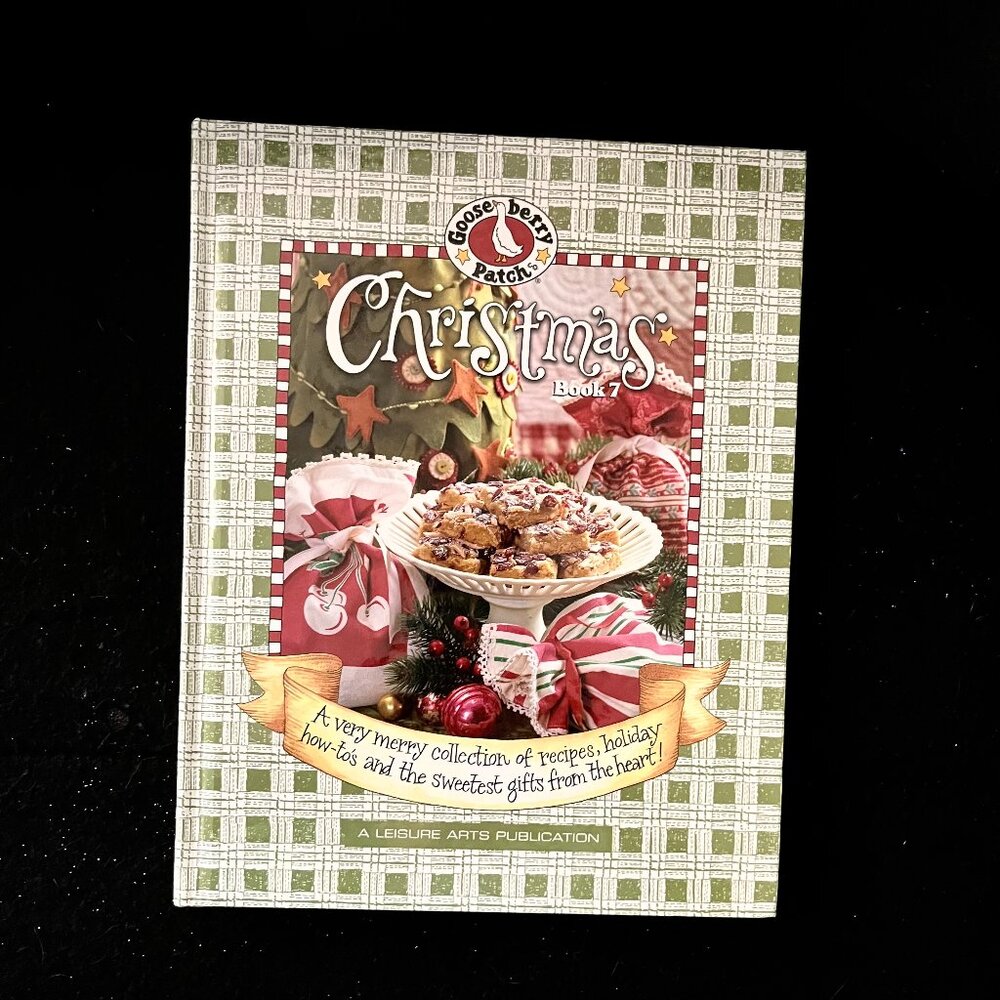 🎄Christmas In July🎄Gooseberry Patch Christmas Book 7  2005